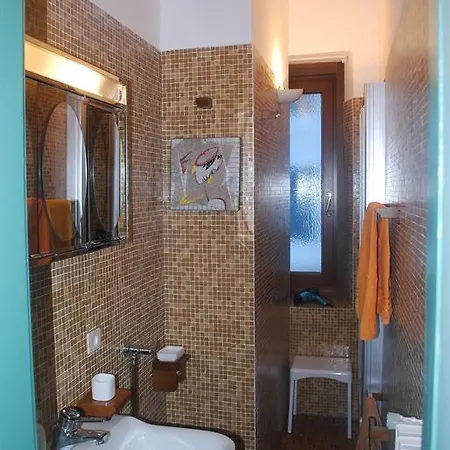 Iris Apartment